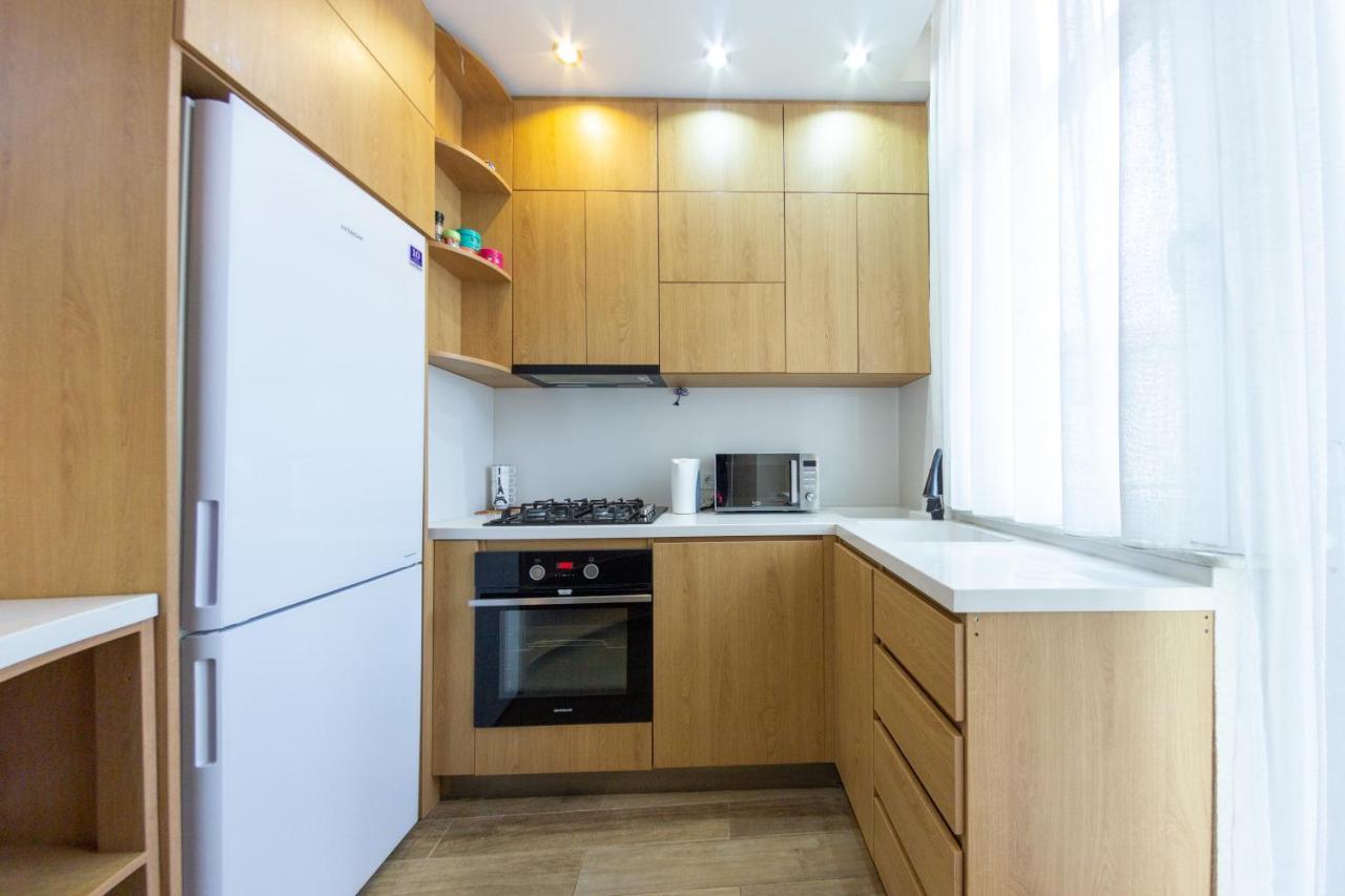 5 Apartment In One Boulding - Near Stadium Batumi Zewnętrze zdjęcie